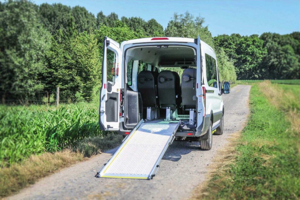 location véhicule TPMR Liberty Rent